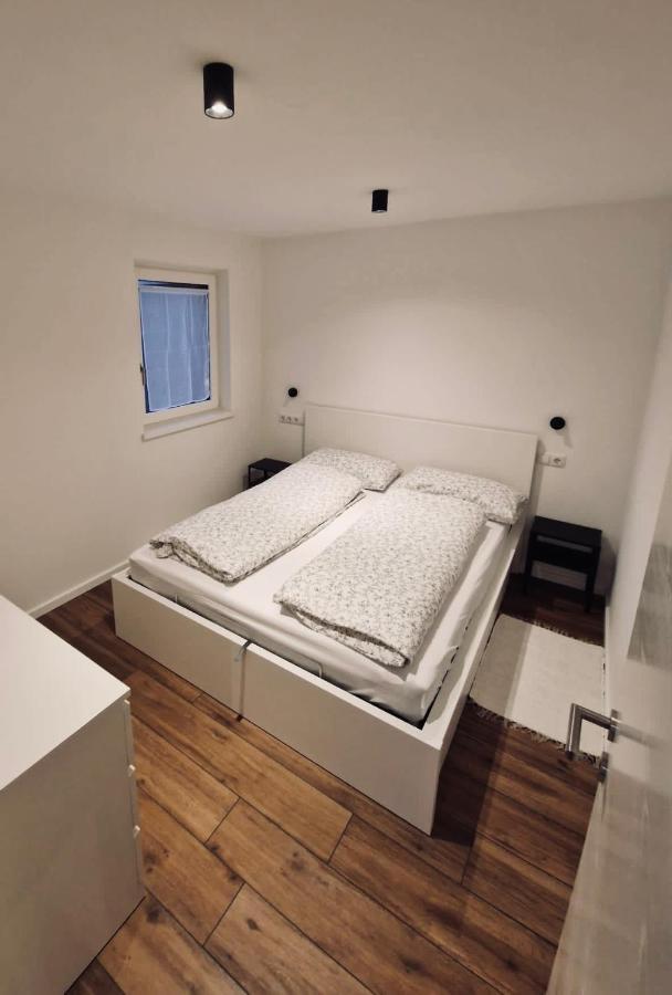 M&M-Apartment Бруніко Екстер'єр фото